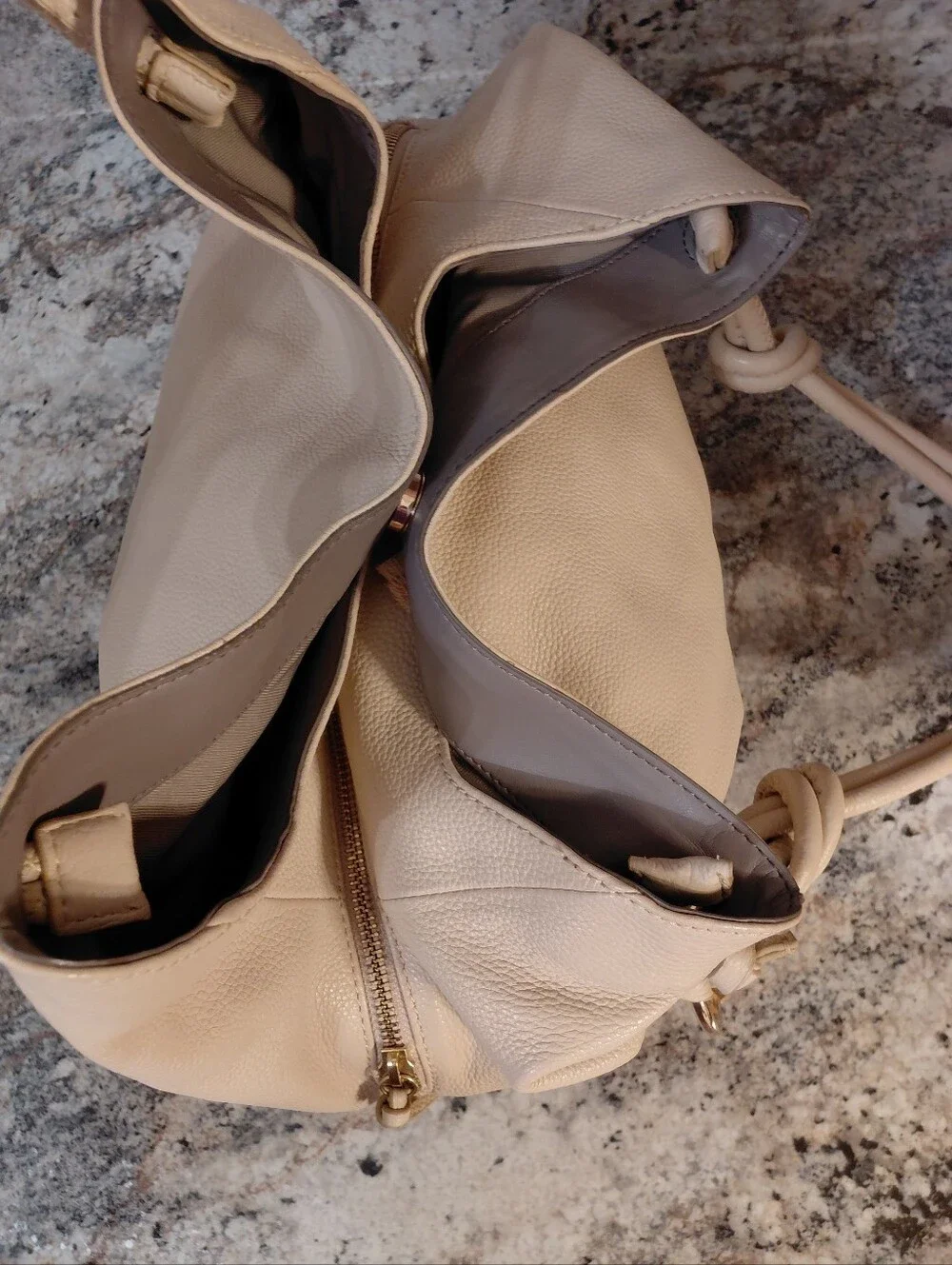 Vince Camuto Cream Pebbled Leather Knotted-Handle Hobo Bag Purse